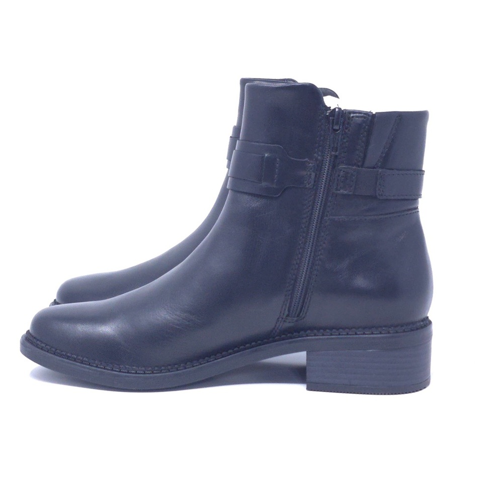 Clarks Collection Maye Bella Ankle Boot, Black Leather, 7.5 Medium US - Picture 6 of 13